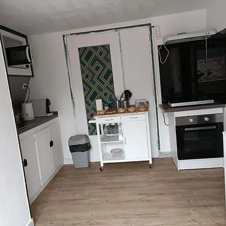 Mettez Vous Au Pres Du Chateau De Vaux Le Vicomte En Sous Sol Semi Enterre Holiday home
